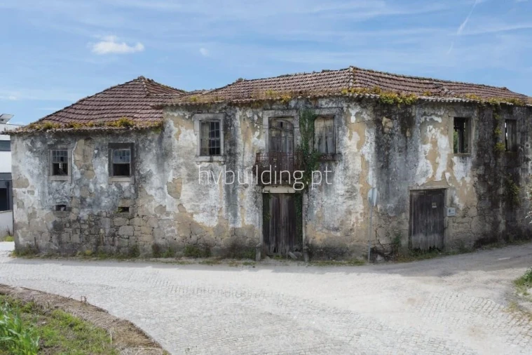 Moradia T5 para Venda em Vila Cova e Feitos Foto 11