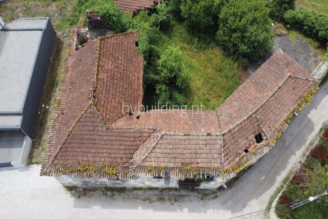 Moradia T5 para Venda em Vila Cova e Feitos Foto 6