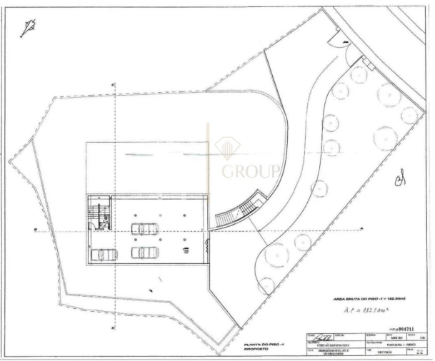 Moradia T5 para Venda em São Gonçalo Foto 33