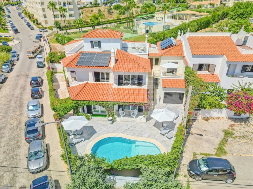 Moradia T5 para Venda em Lagoa e Carvoeiro Foto 2