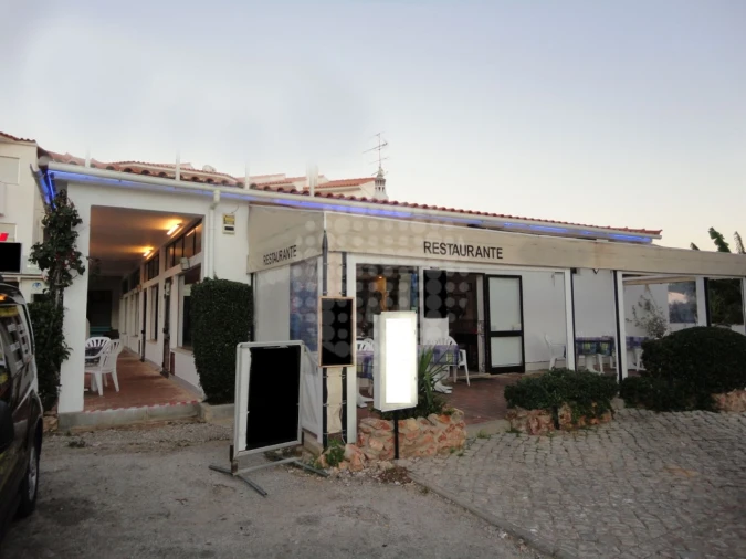 Negócio para Venda em Albufeira e Olhos de Água