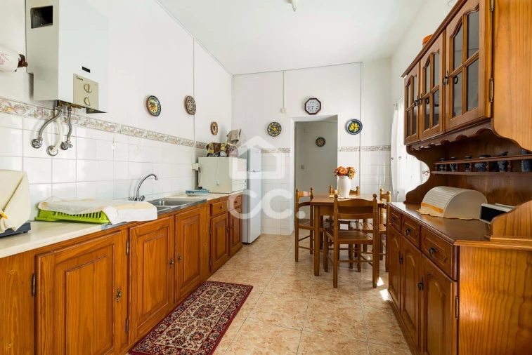 Moradia T3 para Venda em Tramagal Foto 5