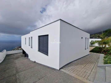 Moradia T3 para Venda em Arco da Calheta