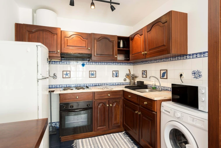 Apartamento T1 para Arrendamento férias em Quarteira Foto 4