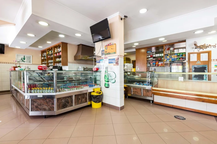 Negócio para Venda em Encosta do Sol Foto 3