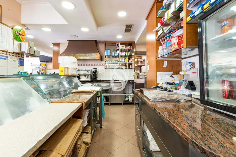 Negócio para Venda em Encosta do Sol Foto 6