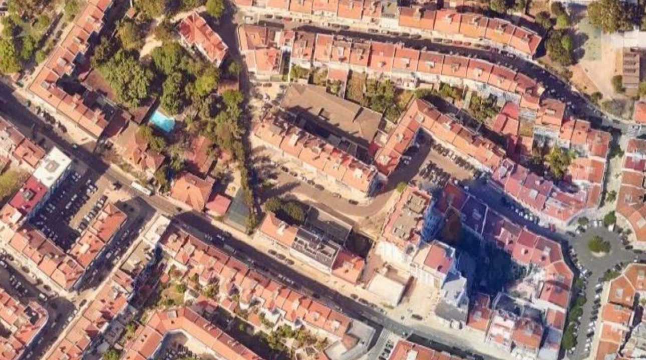Terreno para Venda em Benfica Foto 4