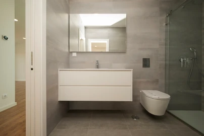 Moradia T4 para Venda em Pontinha e Famões