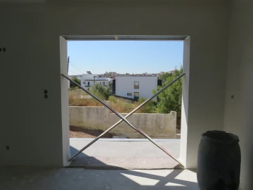Moradia T4 para Venda em Pontinha e Famões