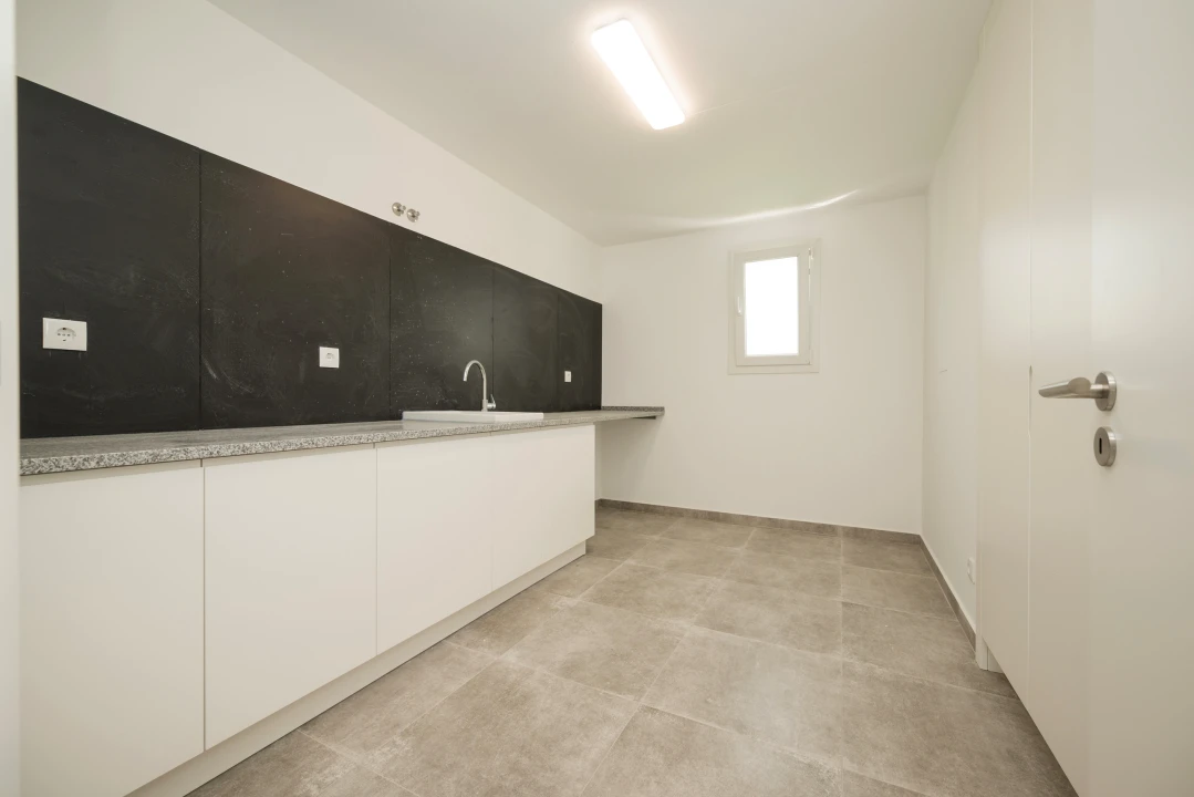 Moradia T5 para Venda em Pontinha e Famões Foto 66