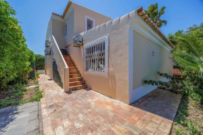Moradia T4 para Venda em Guia