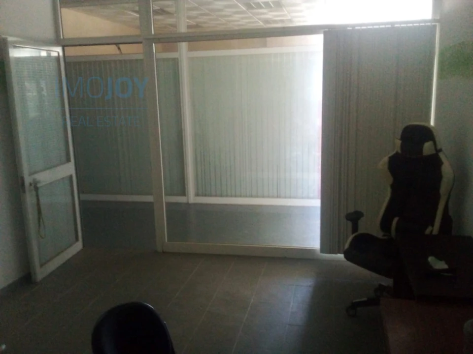 Loja para Venda em Samouco Foto 1