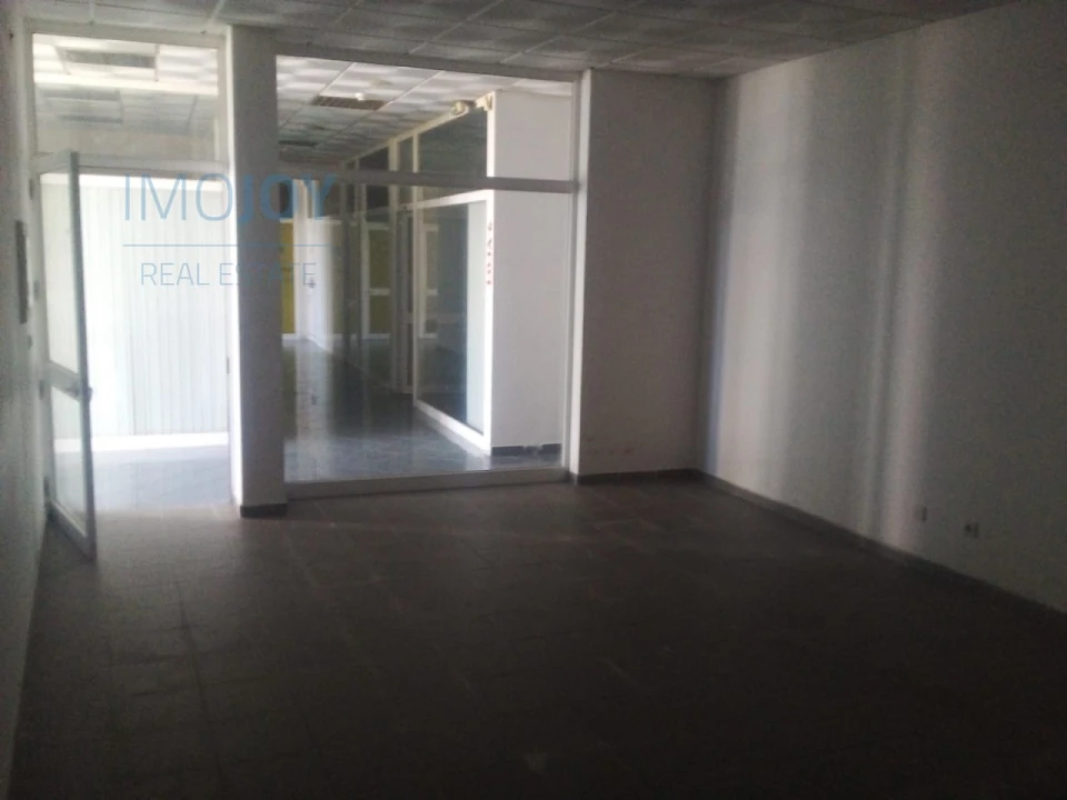 Loja para Venda em Samouco Foto 2