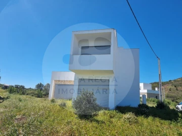 Moradia T3 para Venda em Tavira (Santa Maria e Santiago)