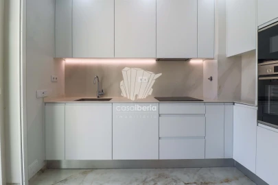 Apartamento T3 para Venda em Lagos (São Sebastião e Santa Maria)