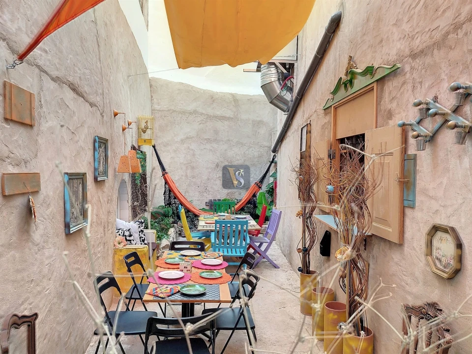 Loja para Arrendamento em Olhão Foto 13