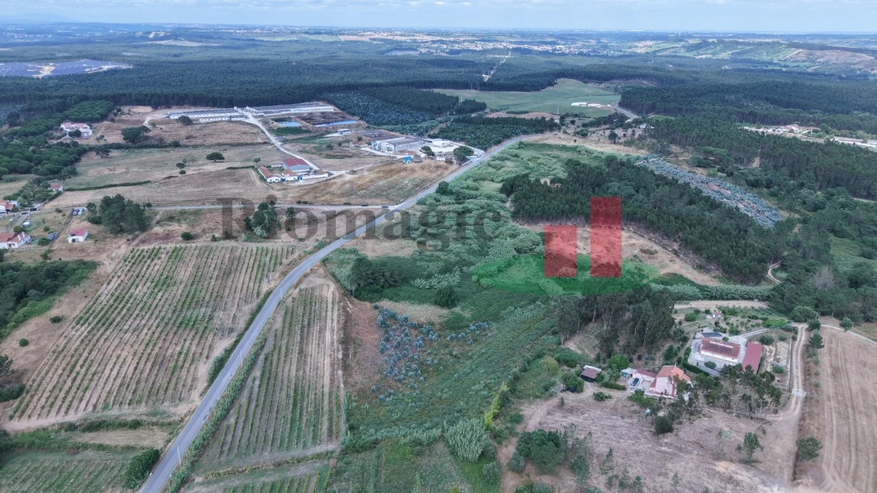 Terreno para Venda em Alcoentre Foto 19