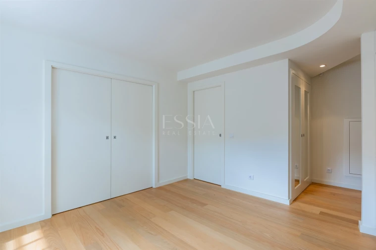 Apartamento T1 para Venda em Aldoar, Foz do Douro e Nevogilde Foto 10
