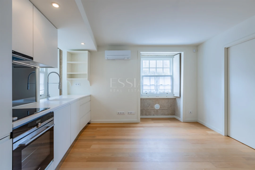 Apartamento T1 para Venda em Aldoar, Foz do Douro e Nevogilde Foto 2