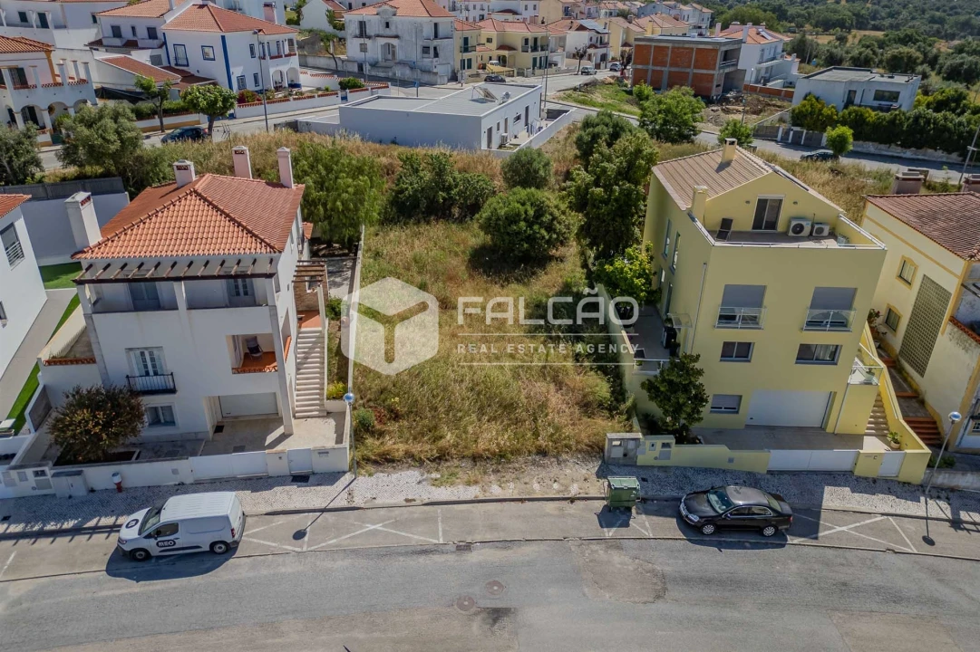 Terreno para Venda em Santa Maria do Castelo e Santiago e Santa Susana Foto 1