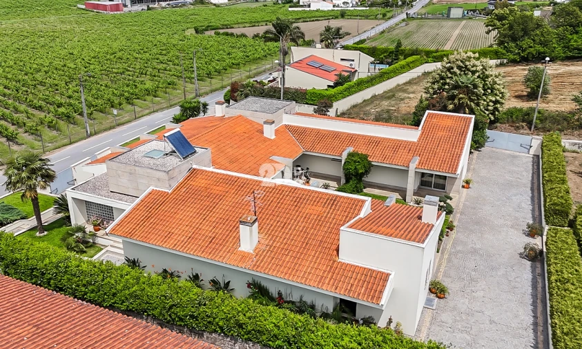 Moradia T4 para Venda em Louro Foto 3