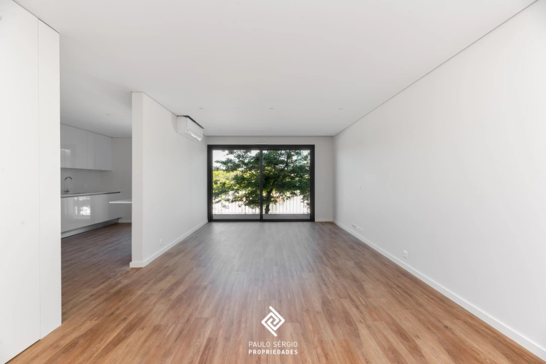 Apartamento T3 para Venda em Avintes Foto 2