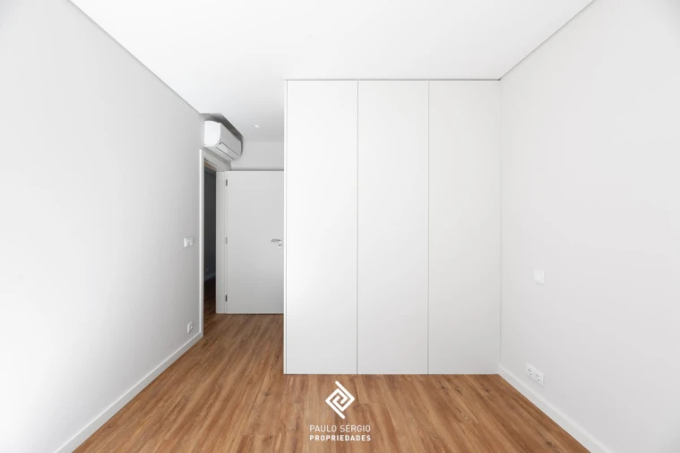 Apartamento T3 para Venda em Avintes Foto 10