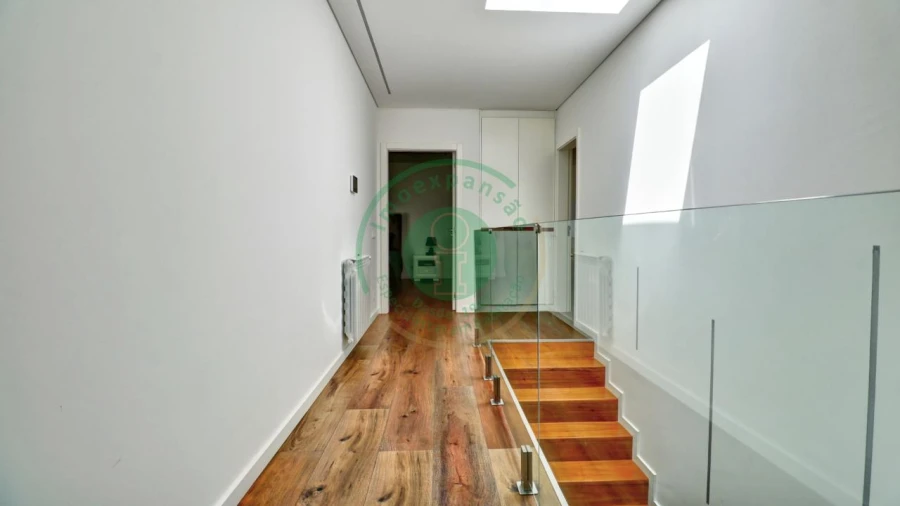 Moradia T4 para Venda em Tavarede Foto 29