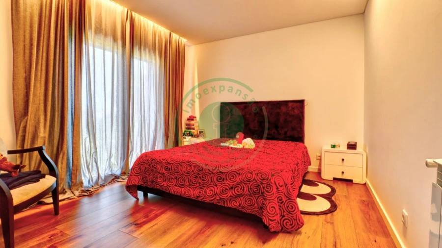 Moradia T4 para Venda em Tavarede Foto 34