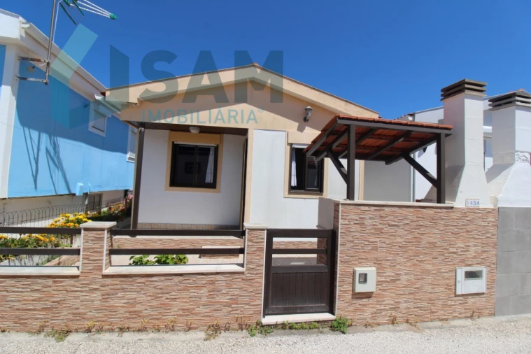 Moradia T2 para Venda em Ferrel Foto 1