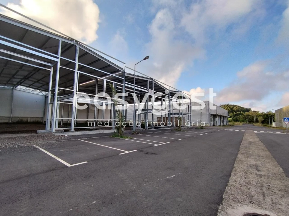 Armazém para Venda em Pico da Pedra Foto 6