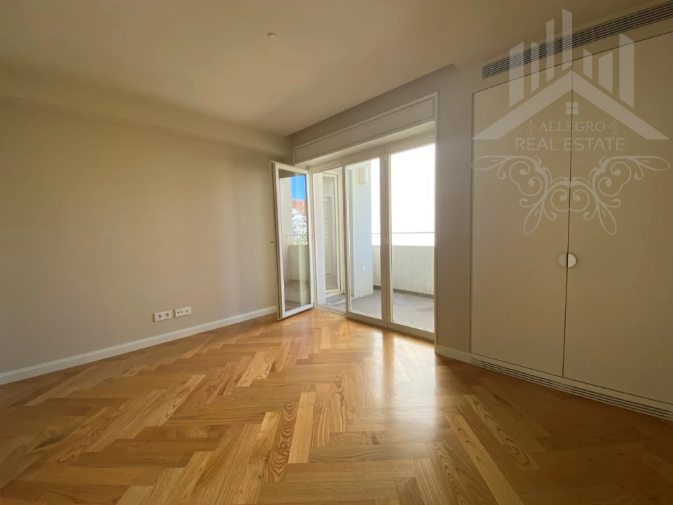 Apartamento T1 para Venda em Cedofeita, Santo Ildefonso, Sé, Miragaia, São Nicolau e Vitória Foto 8