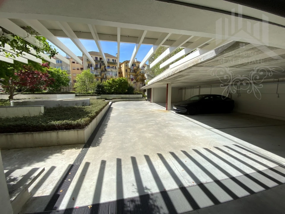 Apartamento T1 para Venda em Cedofeita, Santo Ildefonso, Sé, Miragaia, São Nicolau e Vitória Foto 39