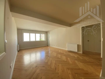 Apartamento T1 para Venda em Cedofeita, Santo Ildefonso, Sé, Miragaia, São Nicolau e Vitória