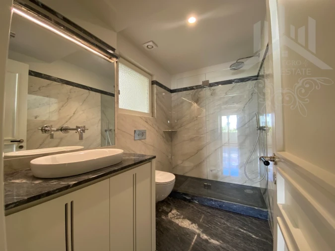 Apartamento T1 para Venda em Cedofeita, Santo Ildefonso, Sé, Miragaia, São Nicolau e Vitória Foto 23