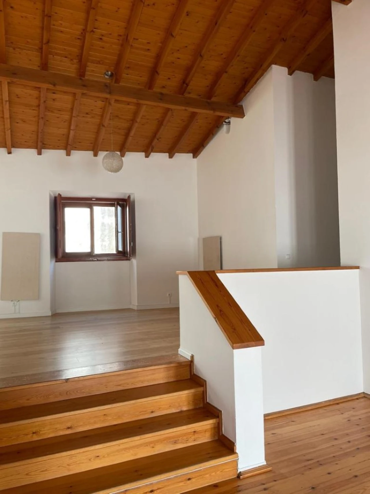 Moradia T2 para Venda em Nossa Senhora da Vila, Nossa Senhora do Bispo e Silveiras Foto 9