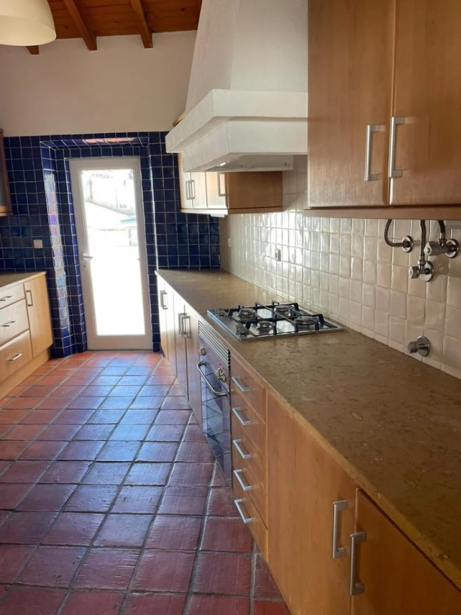 Moradia T2 para Venda em Nossa Senhora da Vila, Nossa Senhora do Bispo e Silveiras Foto 4