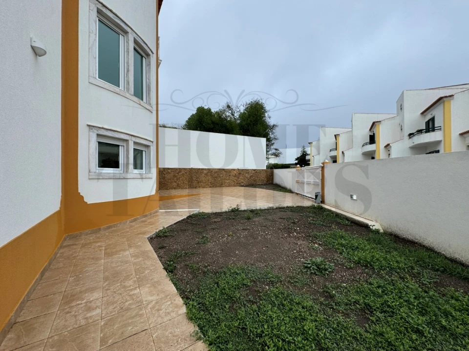 Moradia T3 para Venda em Ericeira Foto 33