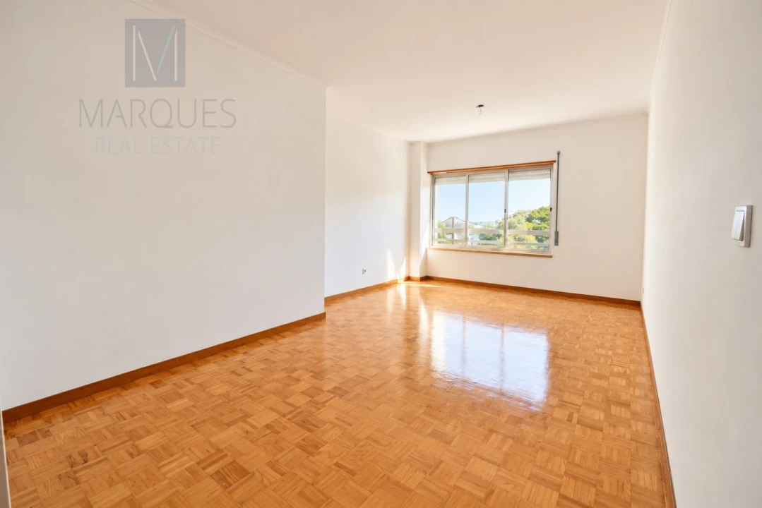 Apartamento T3 para Venda em Caparica e Trafaria Foto 4