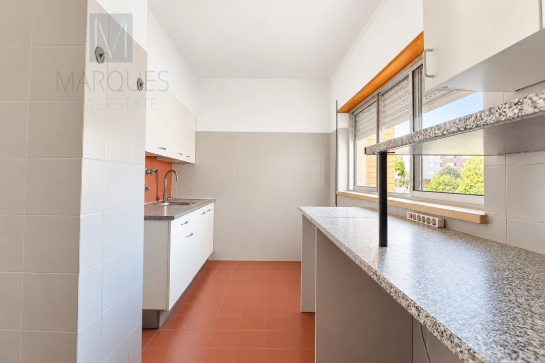 Apartamento T3 para Venda em Caparica e Trafaria Foto 19