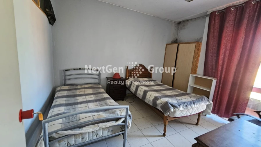 Apartamento T6 para Venda em Paranhos Foto 17