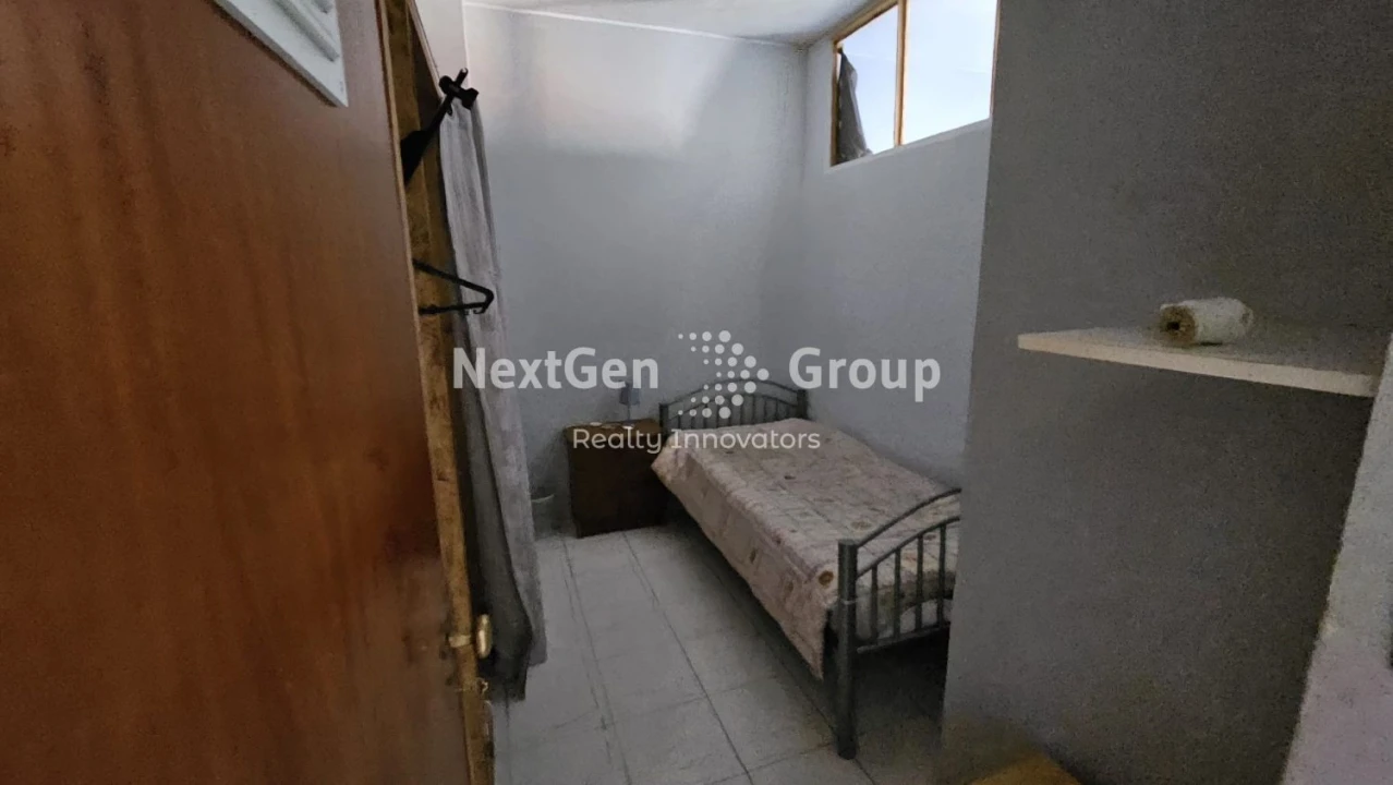 Apartamento T6 para Venda em Paranhos Foto 13