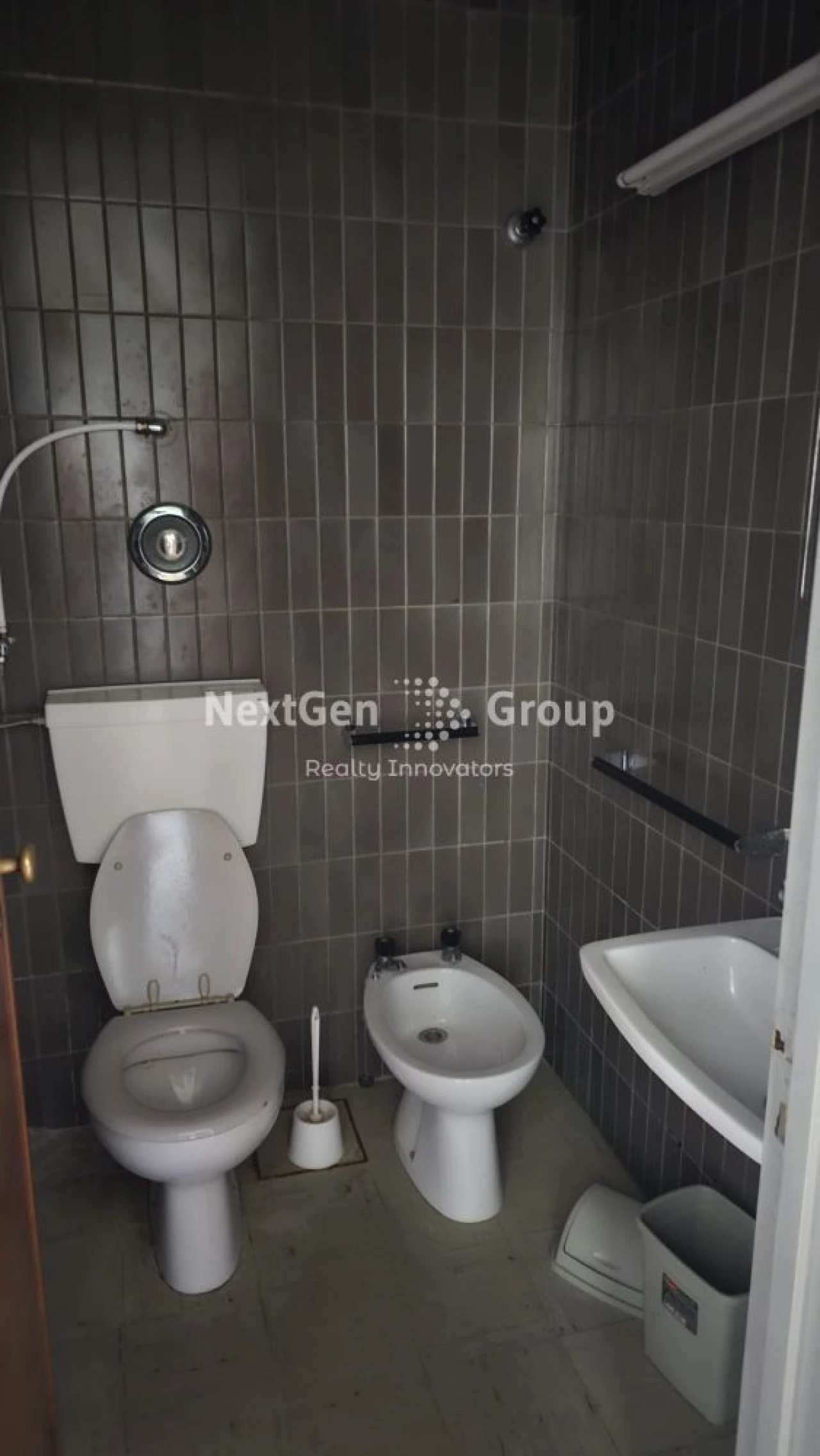 Apartamento T6 para Venda em Paranhos Foto 8