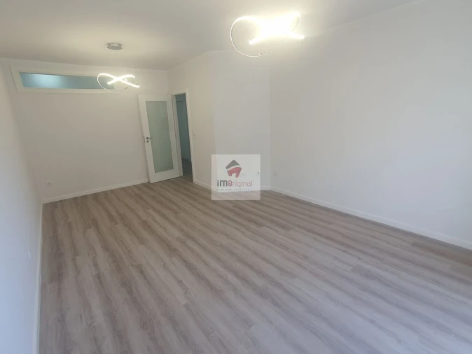 Apartamento T2 para Venda em Gulpilhares e Valadares Foto 8