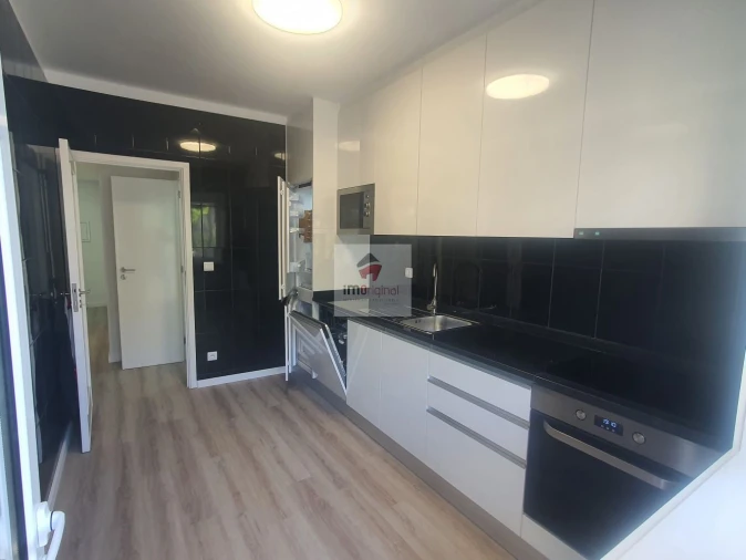 Apartamento T2 para Venda em Gulpilhares e Valadares Foto 4