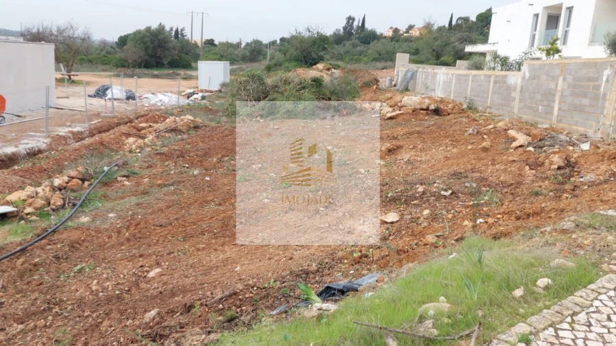 Terreno para Venda em Alcantarilha e Pêra Foto 4