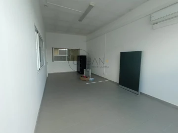 Loja para Venda em Viseu