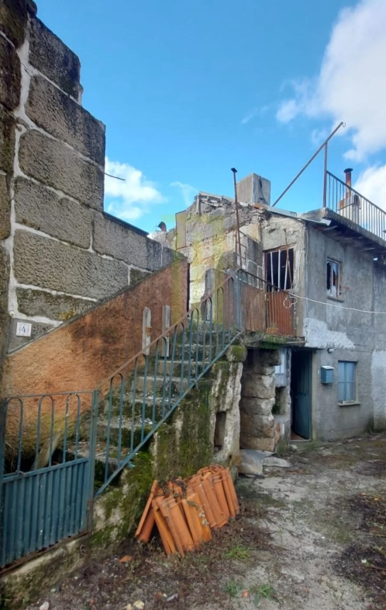 Moradia T1 para Venda em Seixo da Beira Foto 1