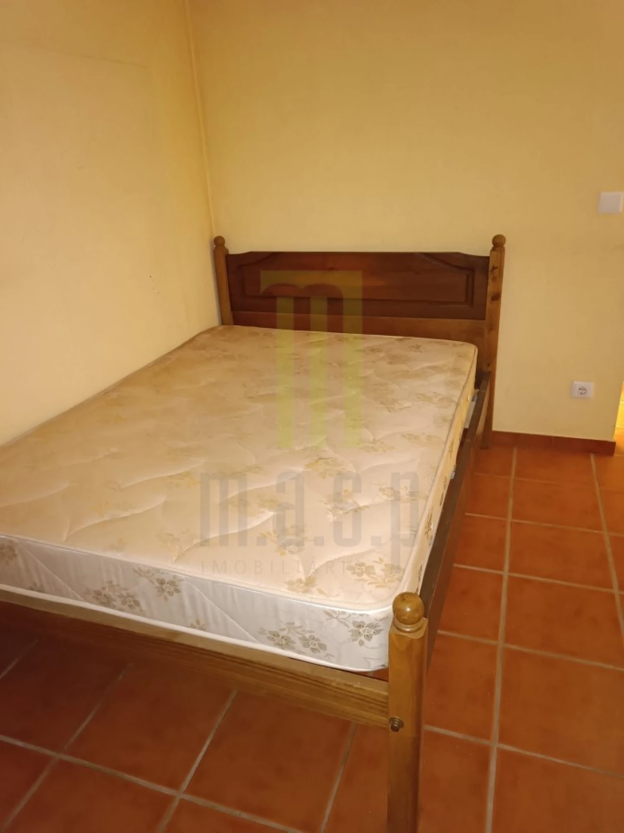 Quinta T1 para Venda em Santa Ovaia e Vila Pouca da Beira Foto 7