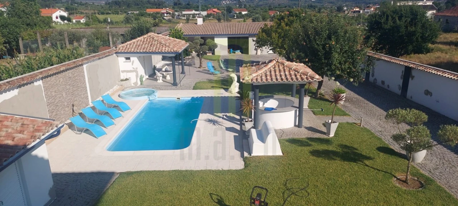 Moradia T5 para Venda em Ervedal e Vila Franca da Beira Foto 27